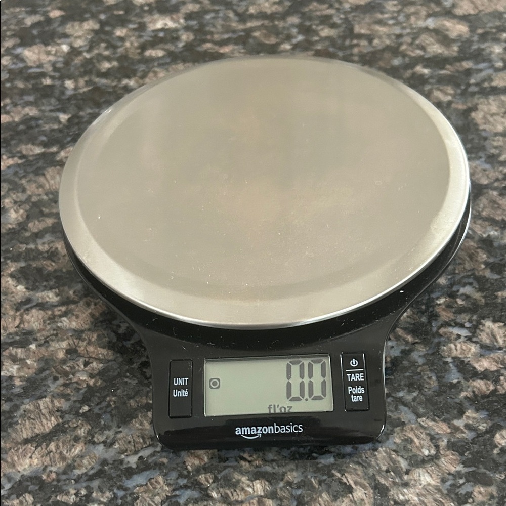AMAZON BASICS DIGITAL KITCHEN SCALE LCD DISPLAY